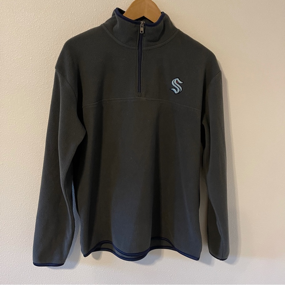Seattle Kraken NHL Fleece 1/4 Zip Embroidered Logo Patch Charcoal Gray Blue-M